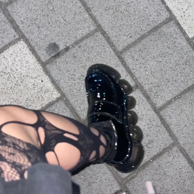 Grounds jewelry loafer black leather