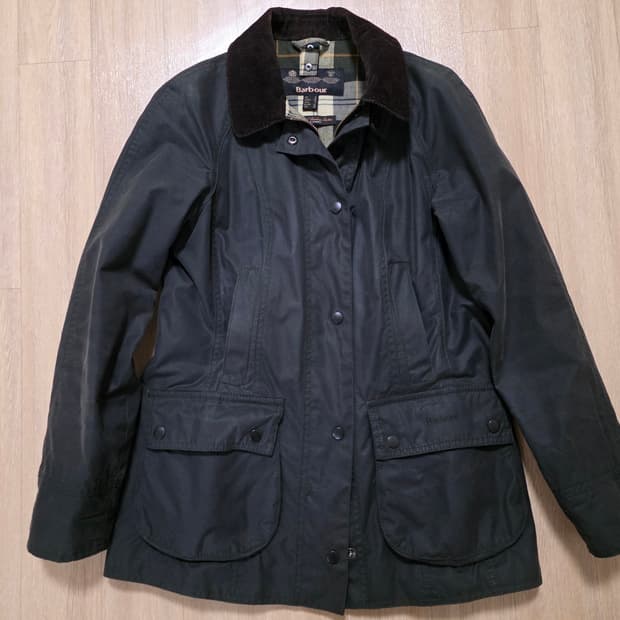 [새상품] 바버 왁스 자켓 세이지컬러 UK8