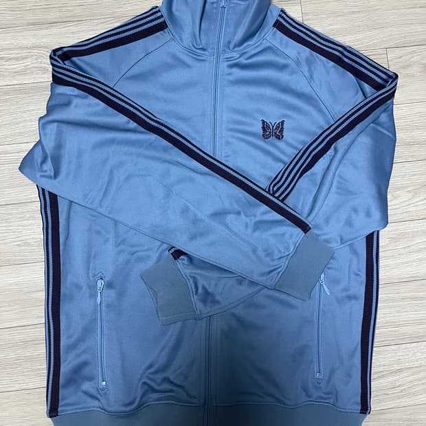 니들스 트랙자켓 m 삭스블루