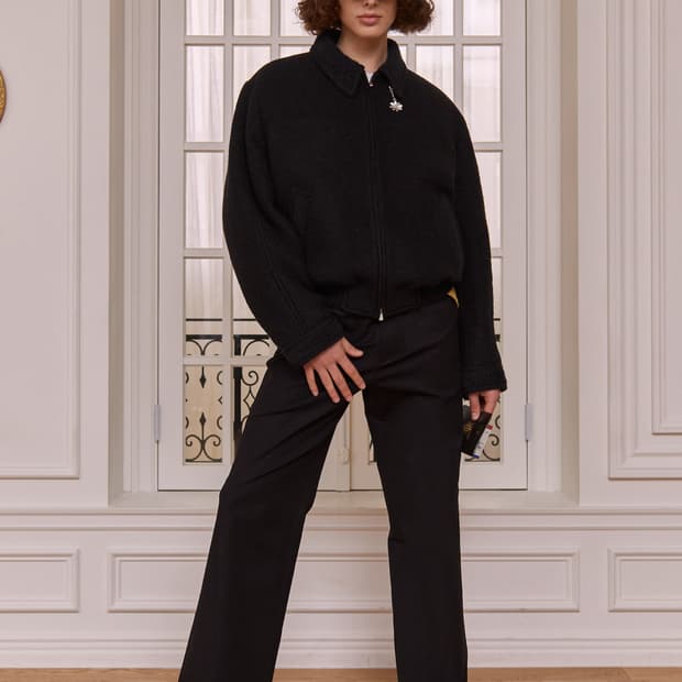 stu,stu office 플레어 부츠컷 블랙데님 팝니다.