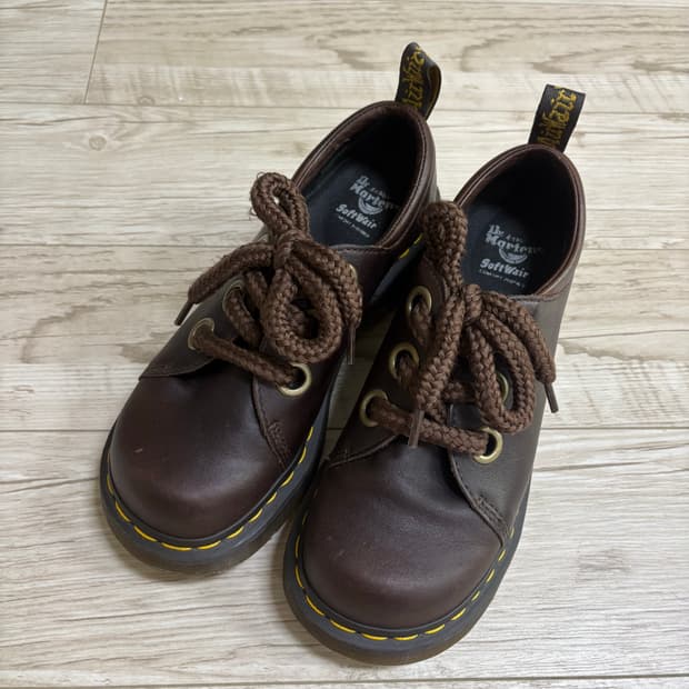 닥터마틴 크랜포드 브라운 230