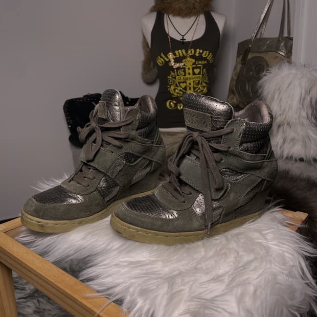 ASH 메탈릭 웨지힐 스니커즈