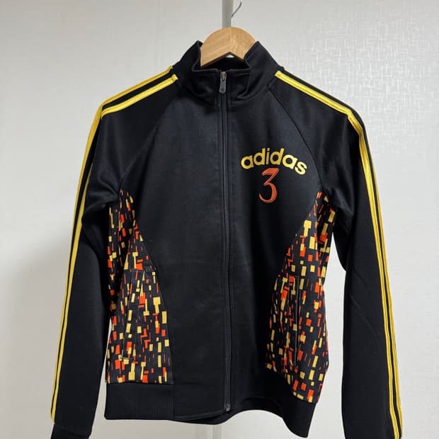 아디다스 블랙 트랙탑 점퍼 95