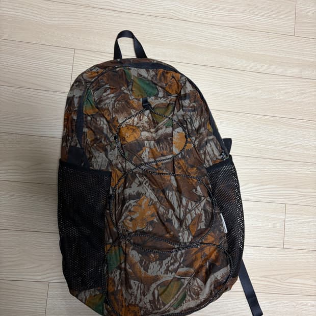 엔즈앤드민즈 ends and means 백팩 한정판