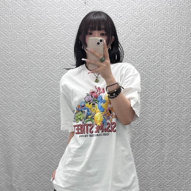 유니클로 키치 세서미 스트리트 콜라보 반팔 티셔츠 L C11317