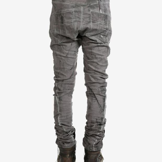 보비싸 바지 구합니다(검정색 제외)