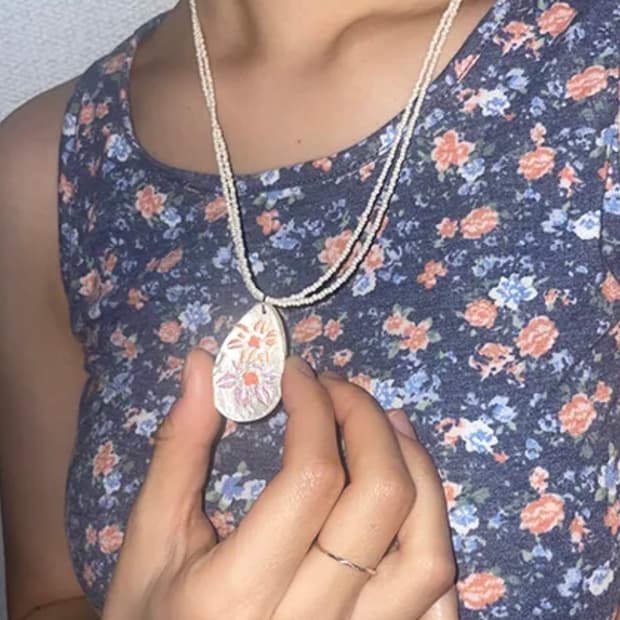 핸드메이드 꽃무늬 펜던트 비즈 목걸이
