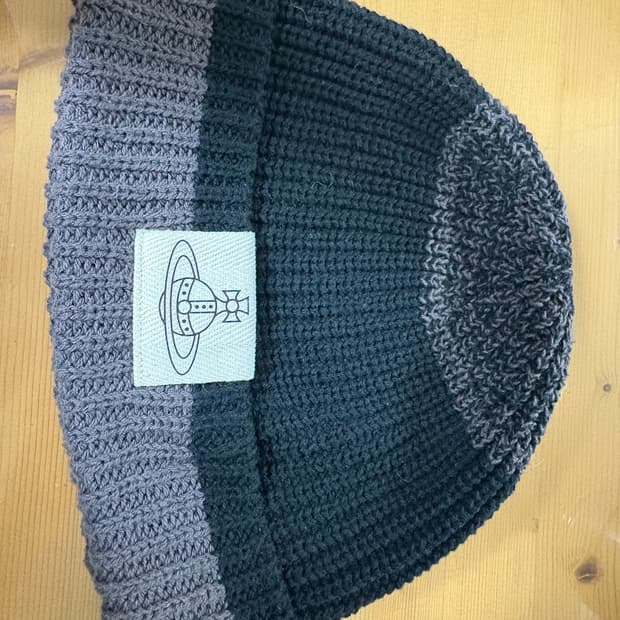 비비안웨스트우드 비니