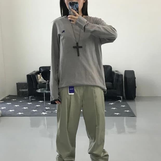 버버리 블랙라벨 베이지 롱 슬리브