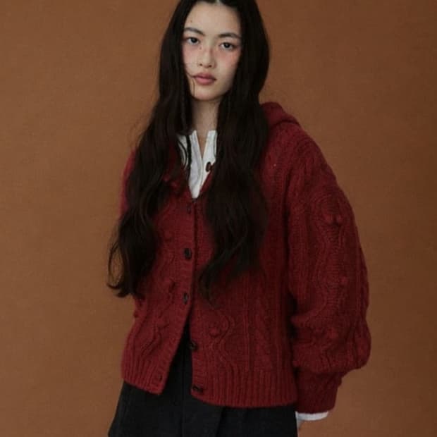 호와스 엔젤 후드 꽈배기 가디건 레드 (하루 단시간 착용) 정가 189,