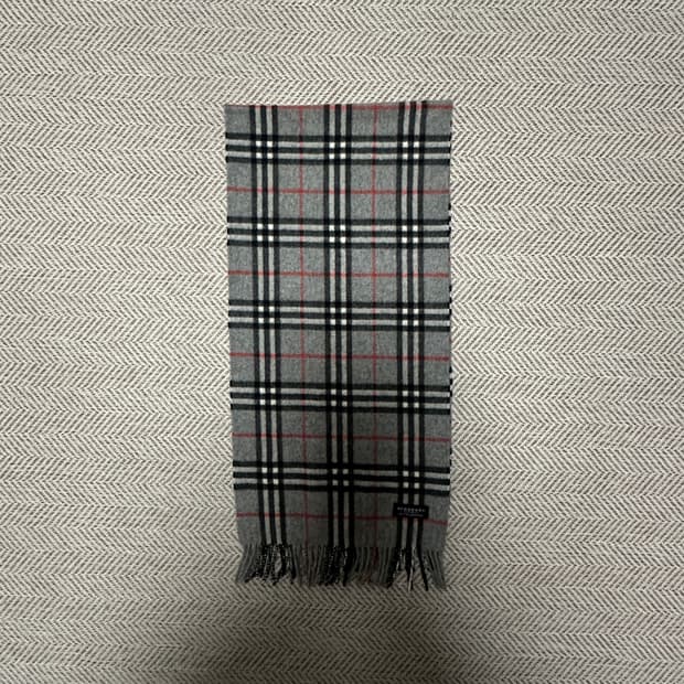 BURBERRYS cashmere 100% muffler