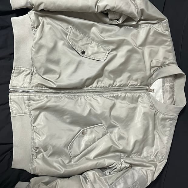 Ma-1 라이트그레이 보머자켓