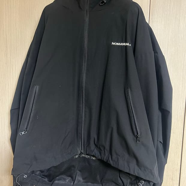 노매뉴얼 바람막이