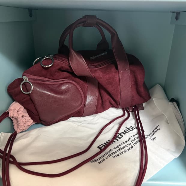 필인더블랭크 버건디 3-way Bag