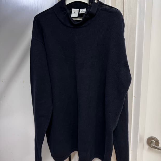 알마니 익스체인지 검정 니트 롱슬리브