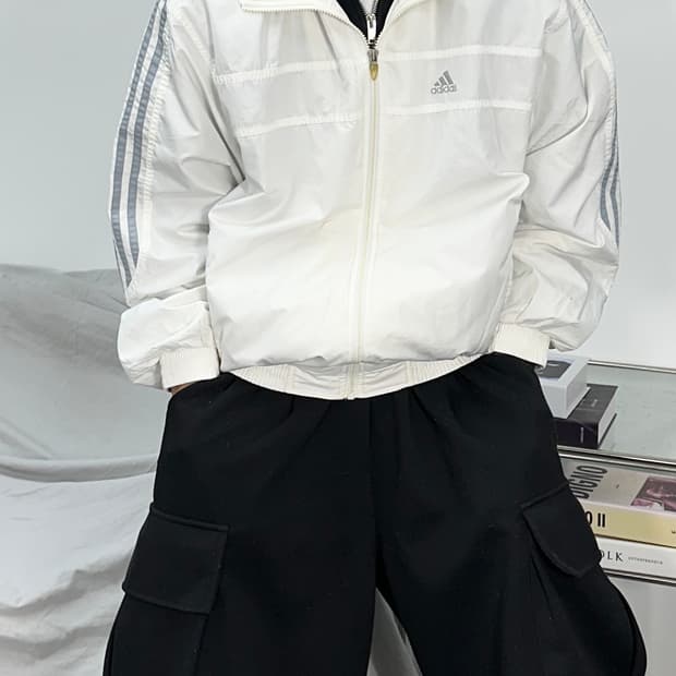 아디다스 00s 화이트 그레이 바람막이 L