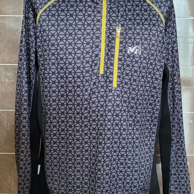 (남성105사이즈) 밀레 등산 긴팔(기모)