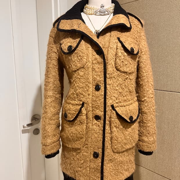 비비안웨스트우드 부클 orb누빔코트