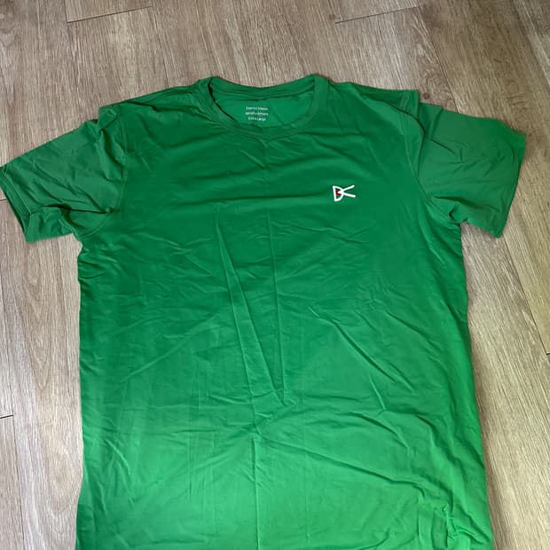 디스트릭트비전 반팔티