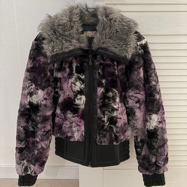 배디 BADEE FAUXFURJACKET PURPLE 퍼자켓 Y2K 갸루