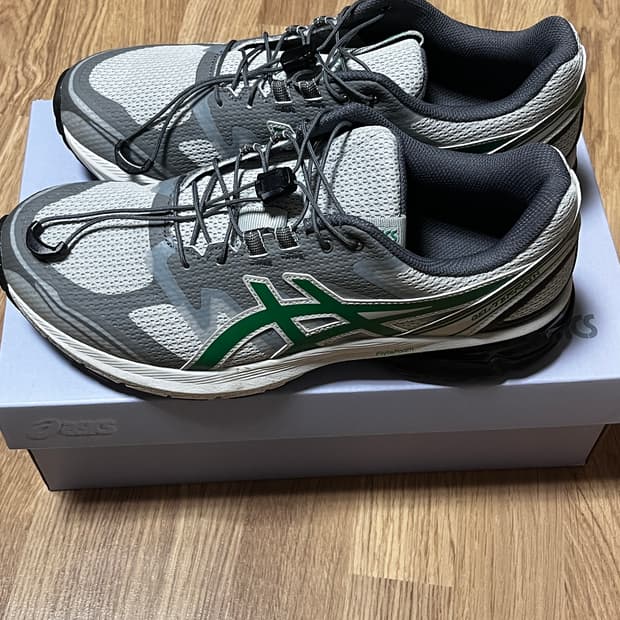 산산기어 x 아식스 젤터레인  270
