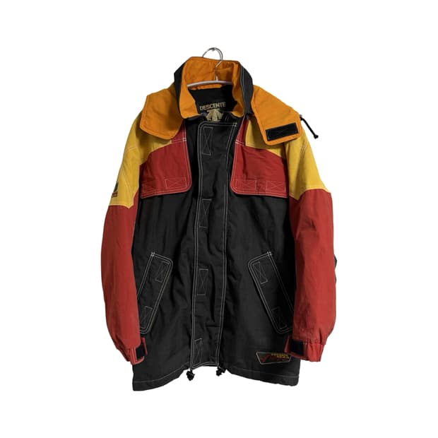 데상트 올드스쿨 컬러블록 스키 자켓