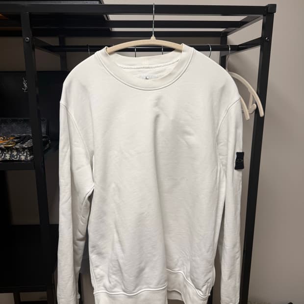 스톤아일랜드 맨투맨 화이트 xl