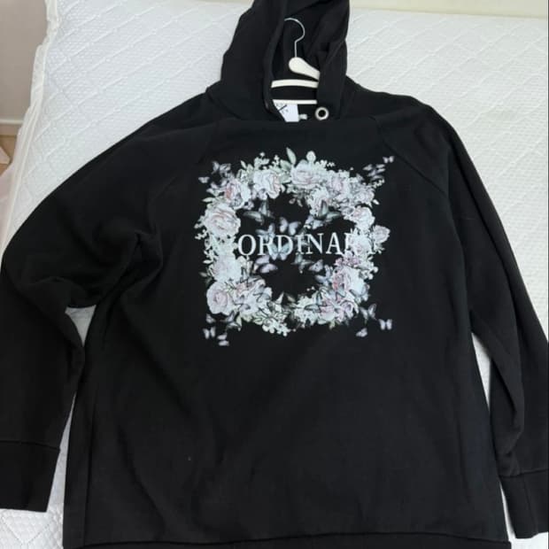 엑스오디너리 후드티 52