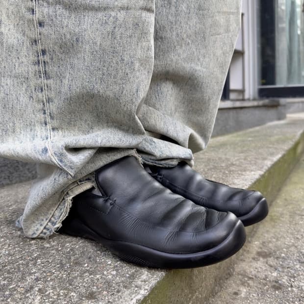 00s 블랙 프라다 스포츠 로퍼