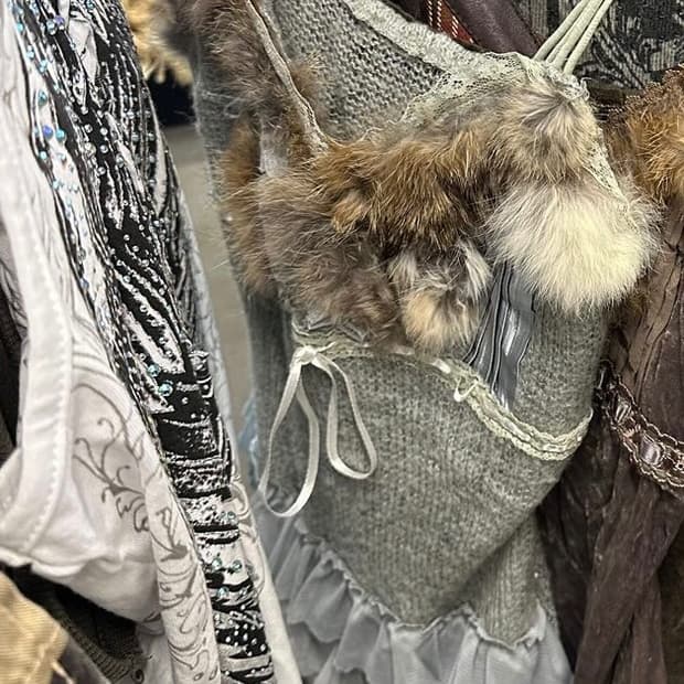 shop502 샵오공이 빈티지 퍼나시 파우닝 큐빈티지