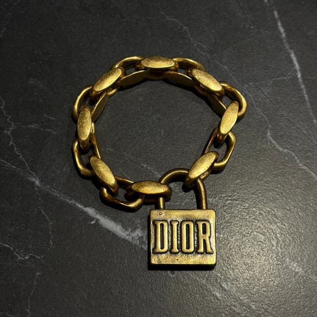 디올 팔찌