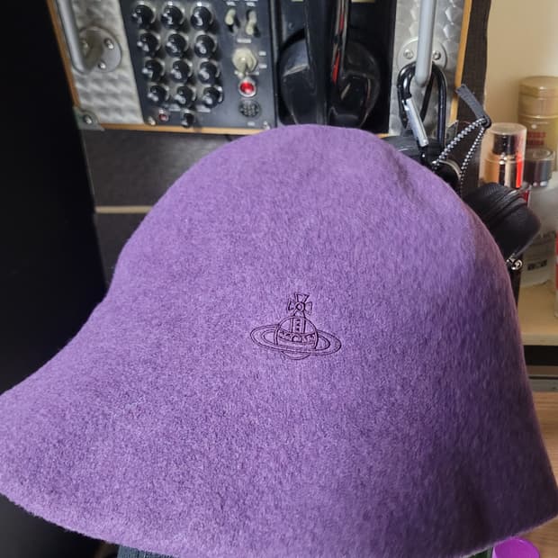 비비안웨스트우드 버킷모