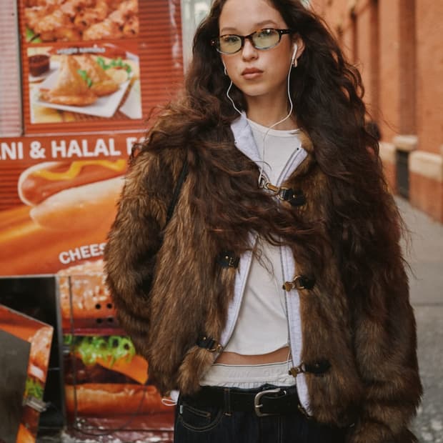 리버시블 후디 퍼자켓 MOOR REVERSIBLE FUR JACKET