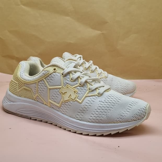 데상트 남성운동화 260