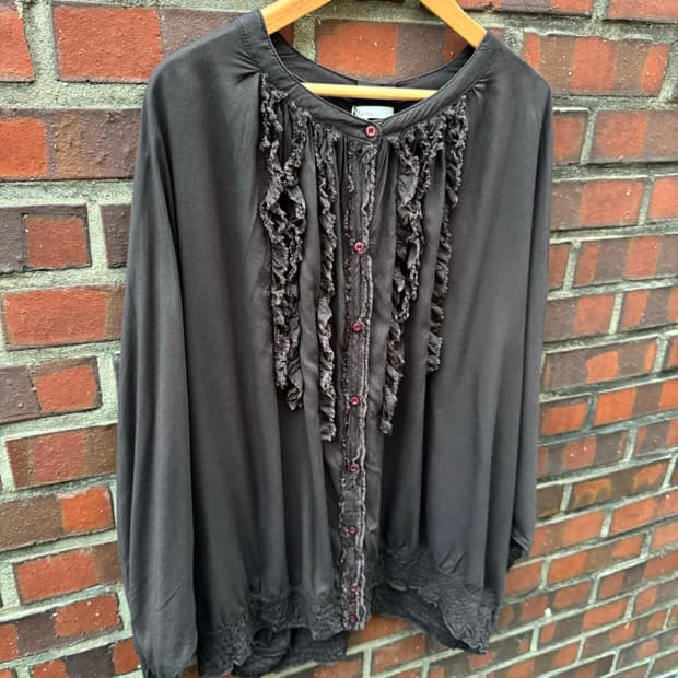Vintage frill blouse