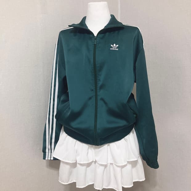아디다스 딥그린 새틴?재질 집업 S
