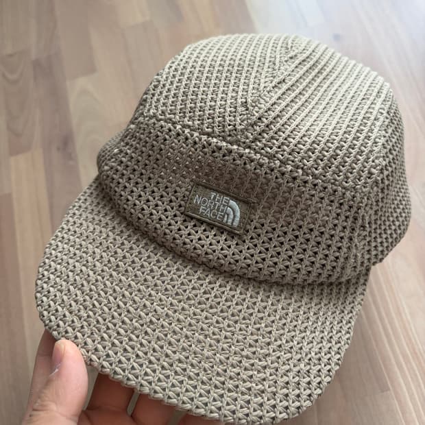 노스페이스 퍼플라벨 모자