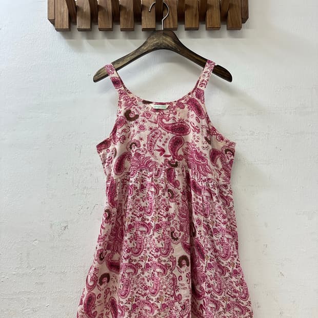 일본빈티지 핑크 페이즐리 패턴 얇은 코튼 슬리브리스 탑 