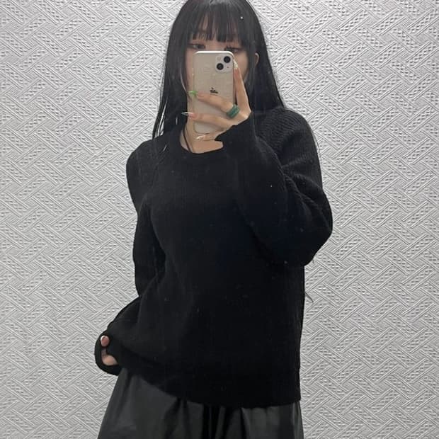 앤더슨벨 빈티지 모던시크 올블랙 니트 S C09227