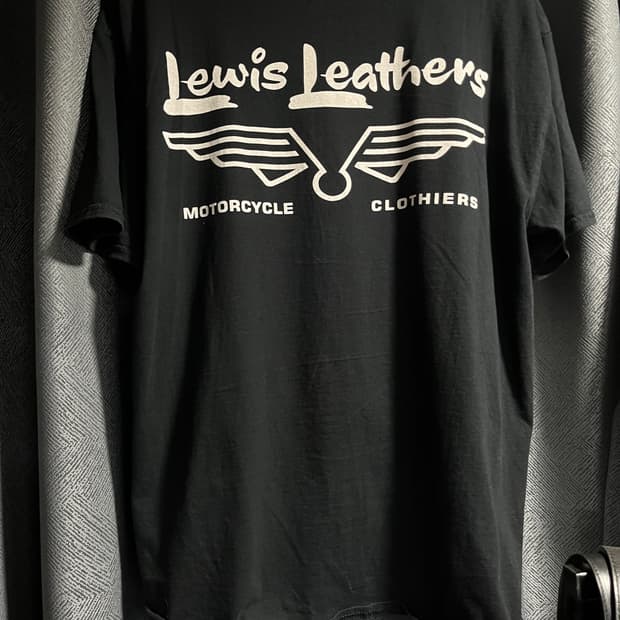 [XL] 루이스레더 반팔티