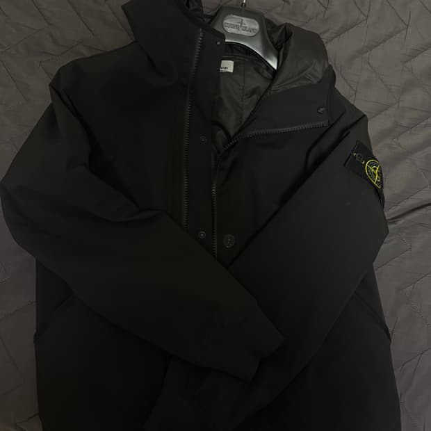 스톤아일랜드 소프트쉘