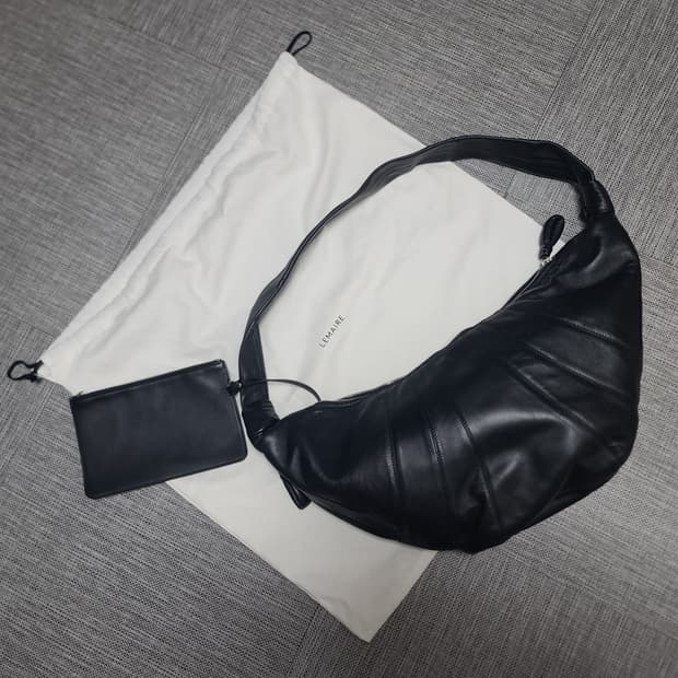르메르 크루아상 라지 숄더백 블랙 크루아상백 나파레더 숄더백 크로스백