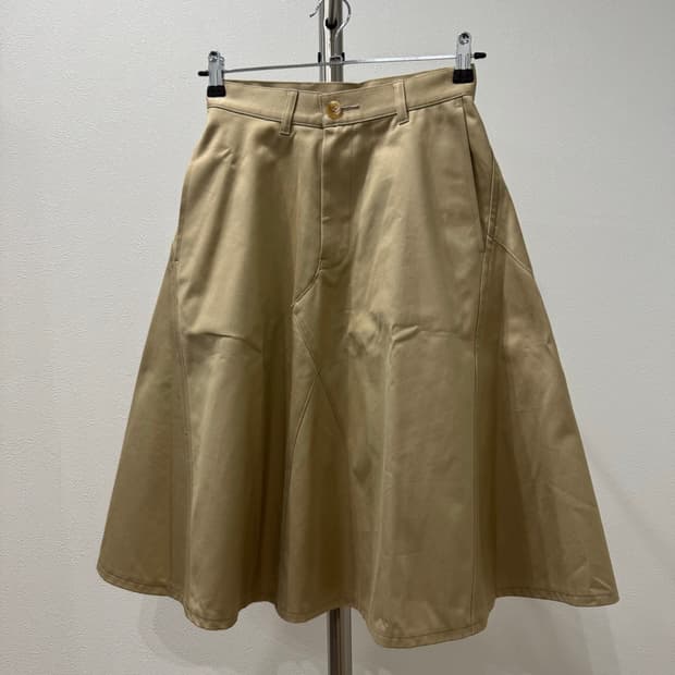 준야와타나베 20ss 베이지 스커트