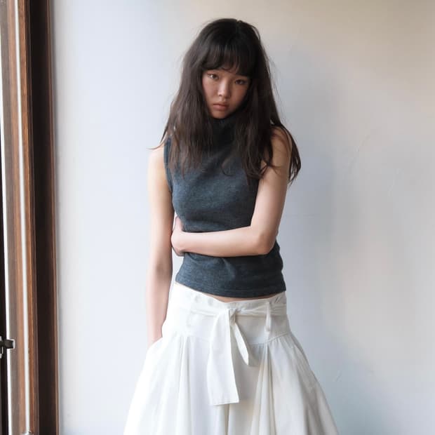 스무드무드 말로우 터틀넥 니트_차콜