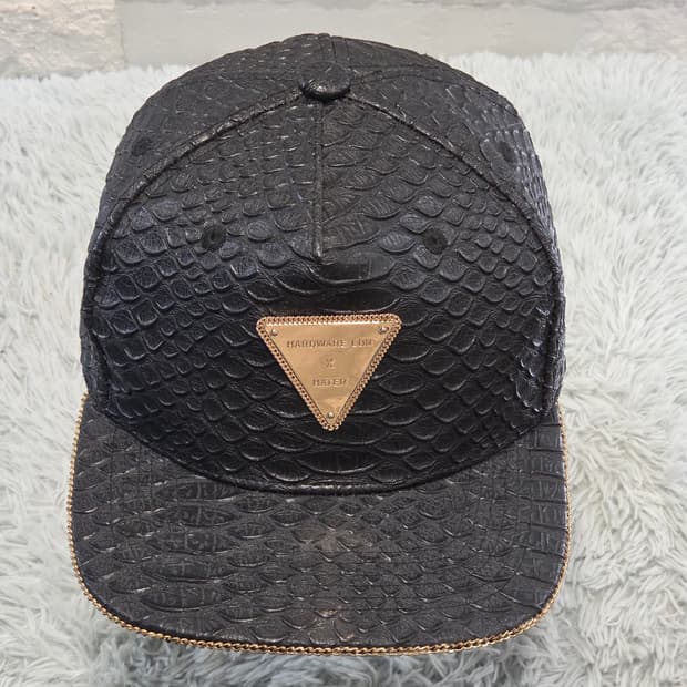 L7-3:헤이터 스냅백 하드웨어 런던 콜라보 블랙 크로커 캡 (56-59