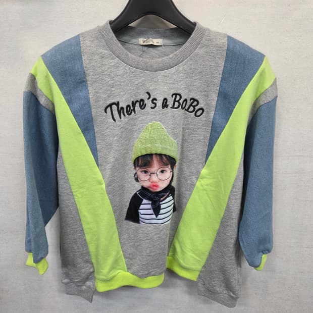 보보트리 키즈 베이비페이스 데님 면 맨투맨 120 오버핏