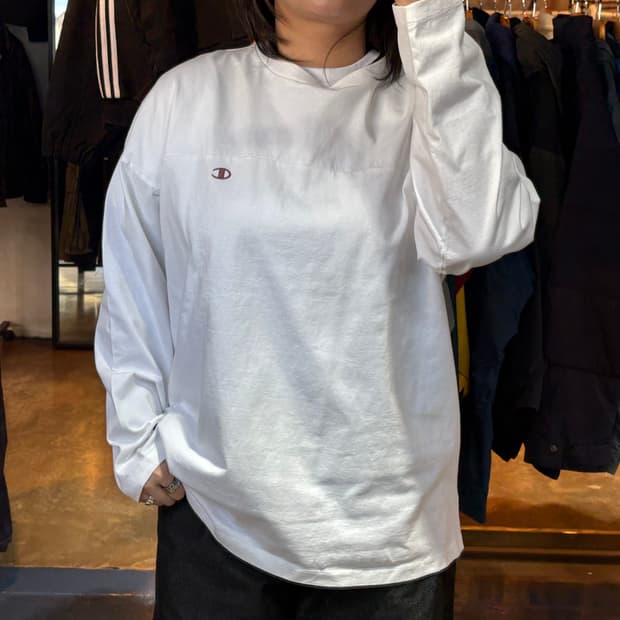챔피온 화이트 롱슬리브