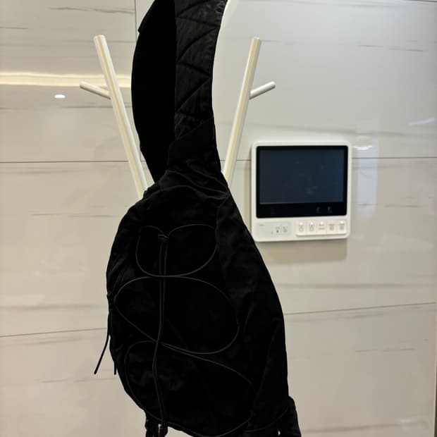 cp company 씨지컴퍼니나일론 B 크로스바디 렌즈 크로스백 - 블랙