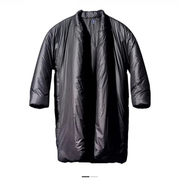 [정품] 이지 갭 라운드 자켓 블랙 칸예 롱패딩 M