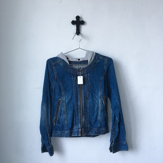 Hood layered denim jacket